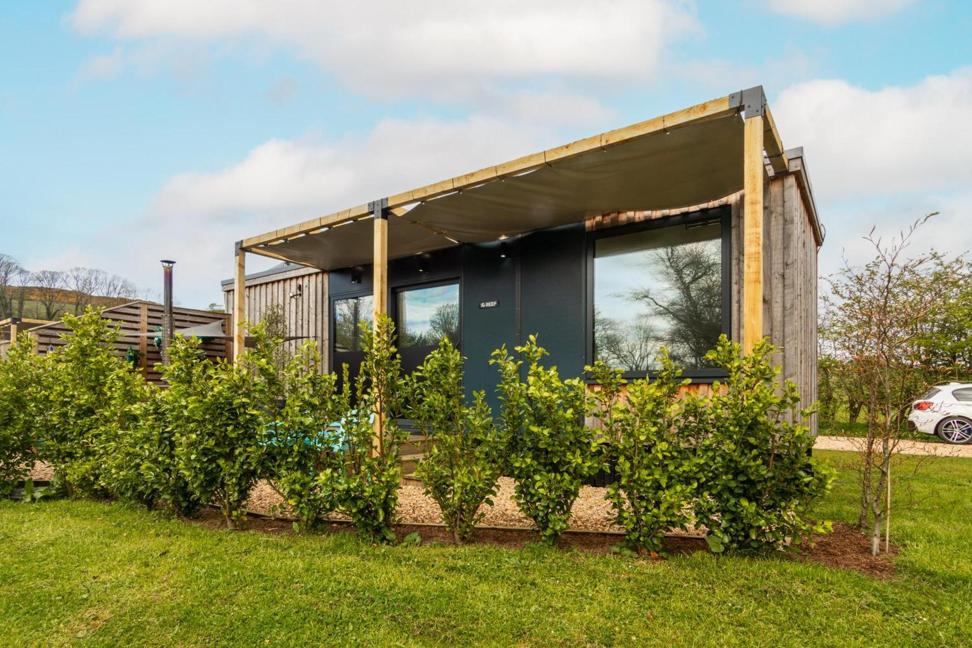 The Reef - Unique Hot Tub Cabin In Millport Kültér fotó